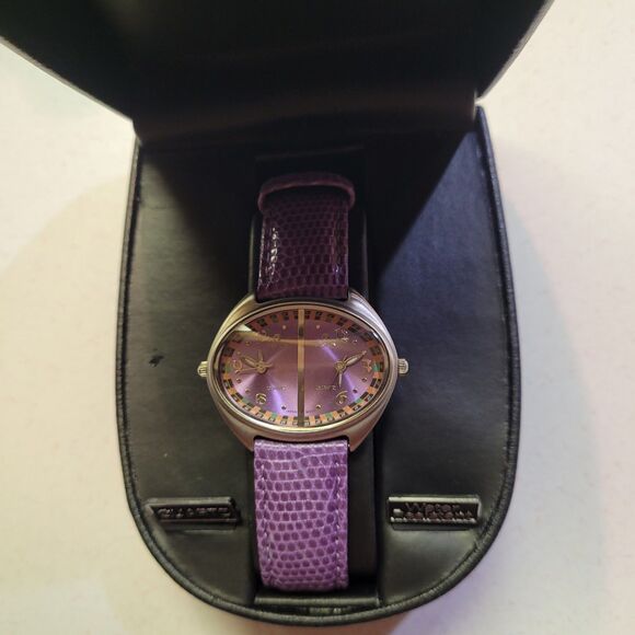 Croton Womens Split Screen 2 Time Zones Purple Lizard Band W/box main image 10
